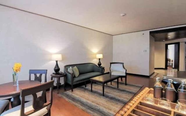 One Bedroom Suite