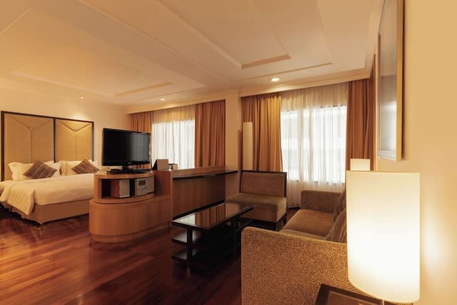 Executive Suite