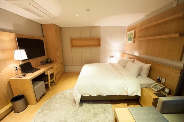 Standard Double Room (Bigger than most in Seoul)