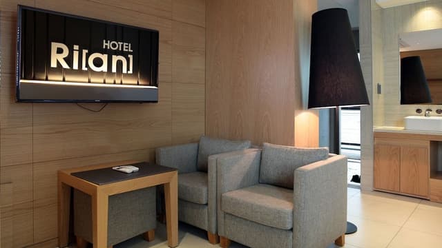 Family Twin Room