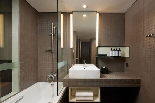 [OLIVE YOUNG X SHILLA STAY PKG] Standard Twin + 2 Olive Young Discount Voucher per night
