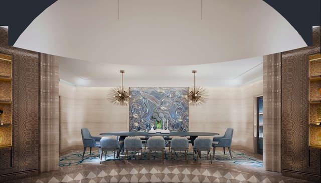 IMPERIAL SUITE