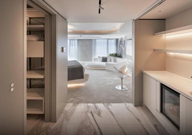 White Suite