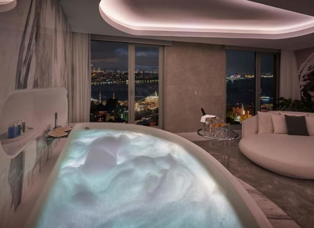 White Suite