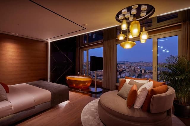 Amber Suite