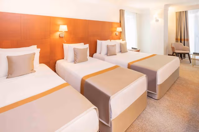 Triple Room