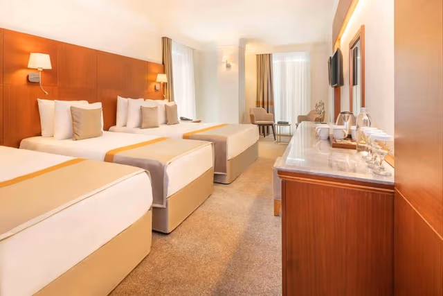 Triple Room