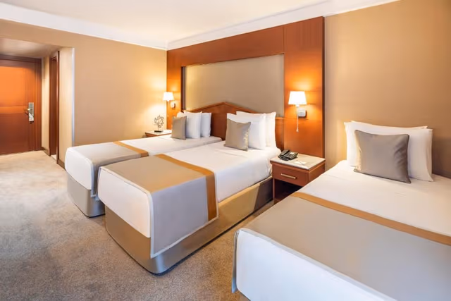 Triple Room