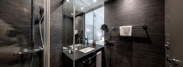 Family Duplex, Lake View