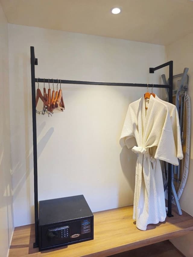 Premier Coral Seaview Studio
