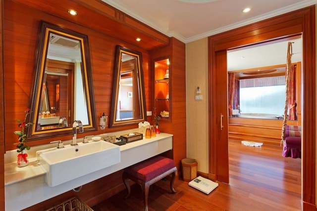 Romantic Suite