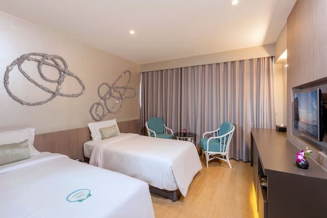 Premium Deluxe Twin Room