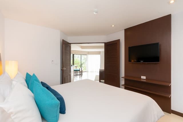 One-Bedroom Suite