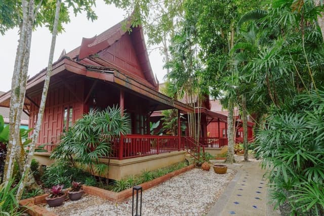 Poolside Thai Villa Twin bed