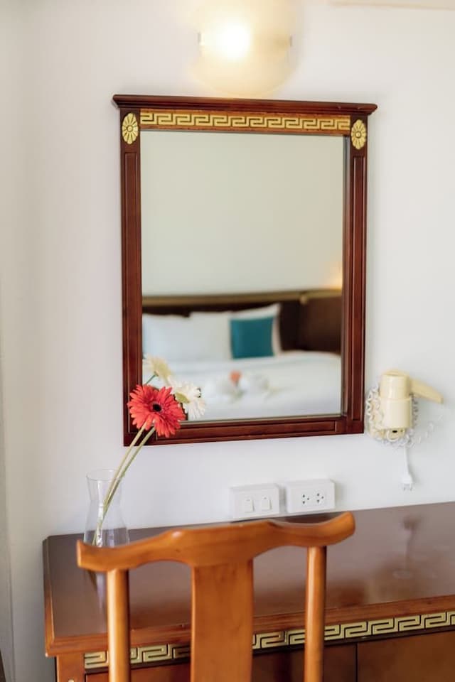 Deluxe Room, Balcony