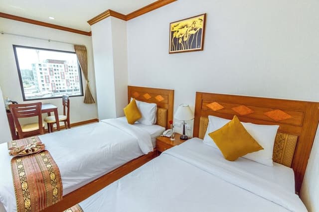 Standard Twin Room
