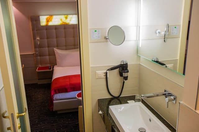 Standard Single Room