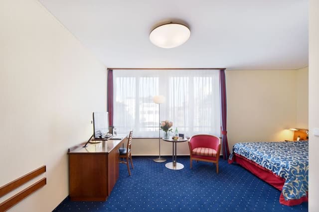 Double room with French bed (1,40m)
