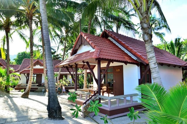 Bungalow, Beachside