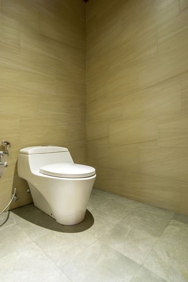 Honeymoon Suite