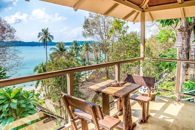 Deluxe Seaview Villa