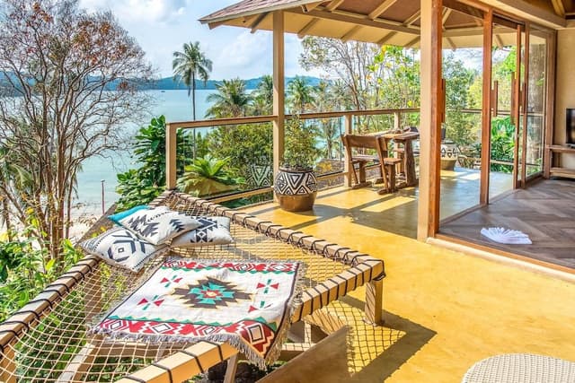 Deluxe Seaview Villa