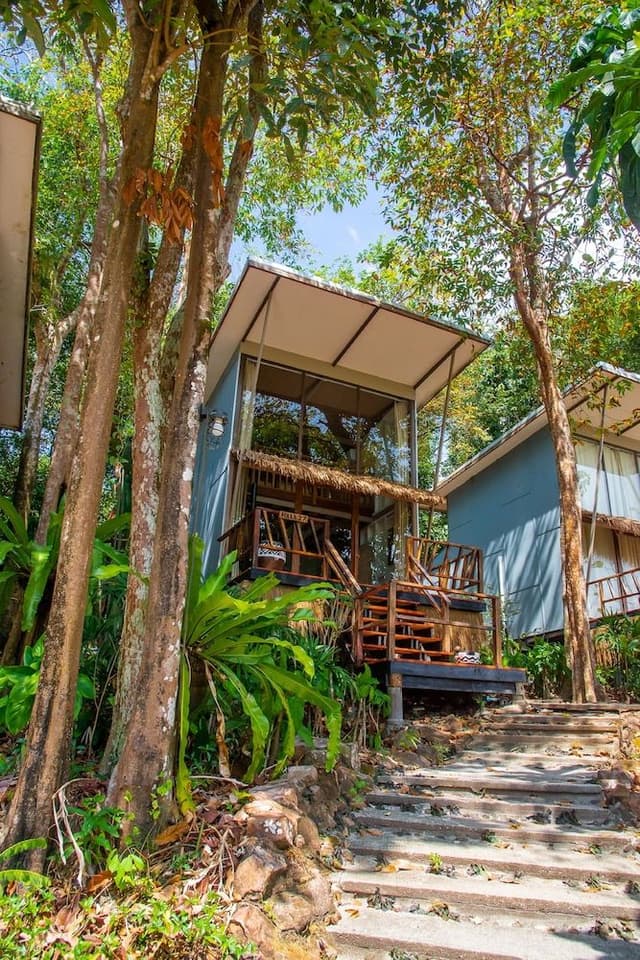 Hilltop Duplex Bungalow