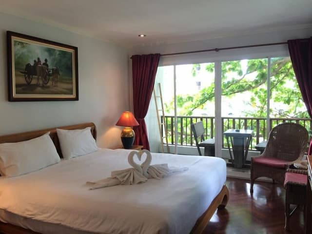 Superior Room, 1 King Bed