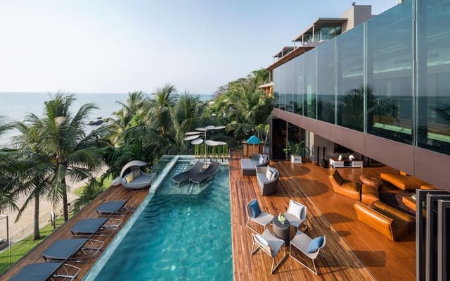 Top Star Private Pool Residence