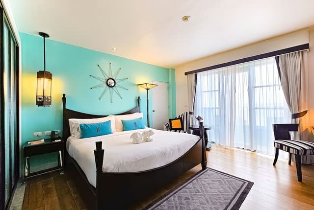 Sunset King Bed