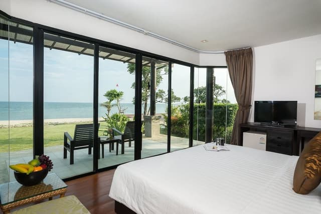 Beachfront Villa