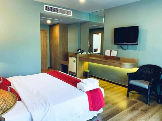 Hillside Deluxe Room