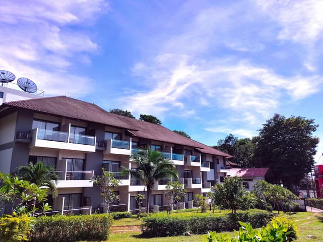 Hillside Deluxe Room