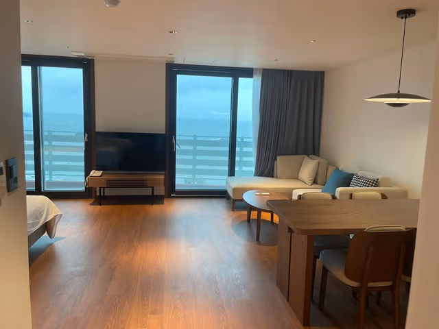 27 Suite