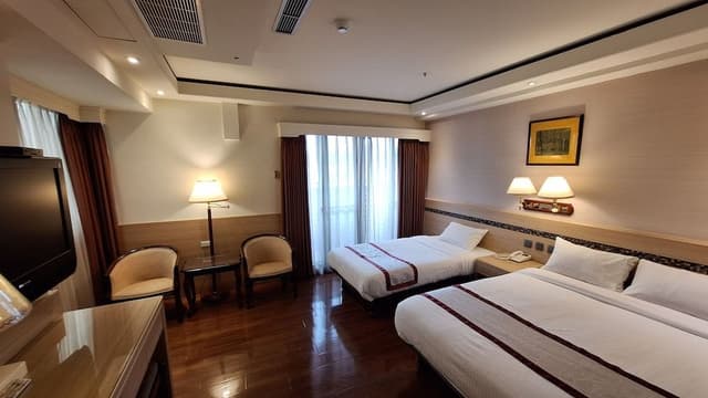 Triple Room