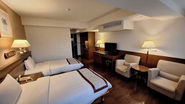 Basic Twin Room
