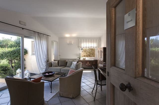 Comfort Villa, 3 Bedrooms, Non Smoking, Sea View (Ibiscus, 110 steps from the reception)