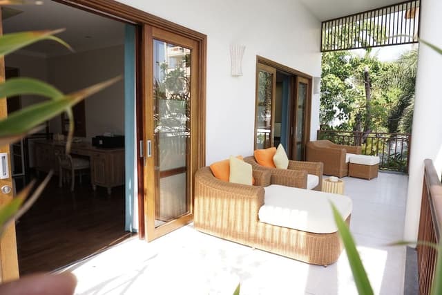 Sea View Suite