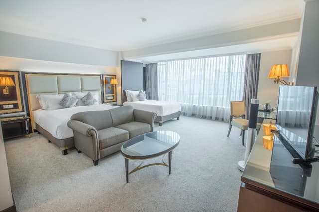 Premier Suite