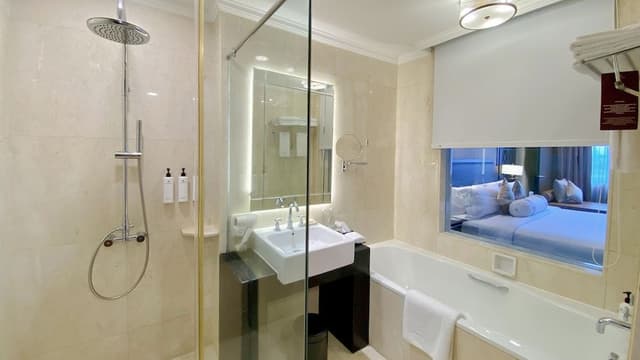 Suite, 1 King Bed