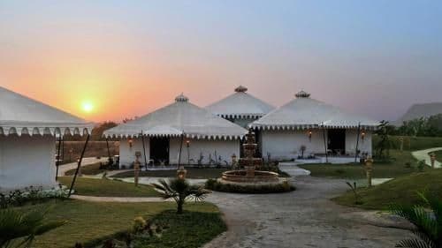 Grand Luxury Tent
