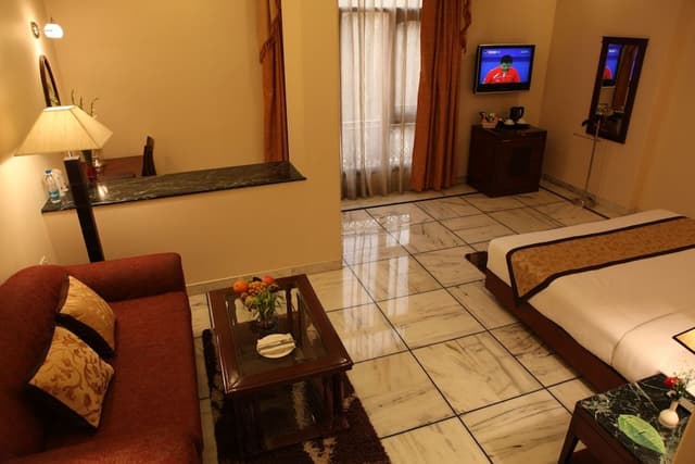 Executive Room