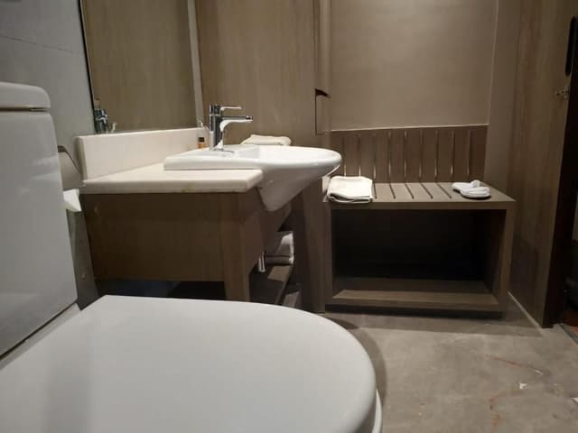 Elite Room