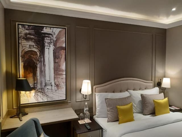 Elite Room