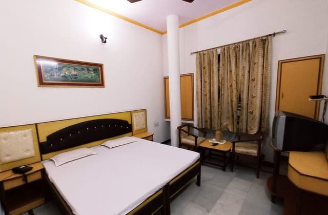 Standard NON AC room
