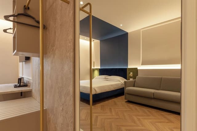 Double PHOTOGRAPH Junior Suite