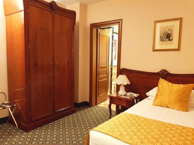 Single Room