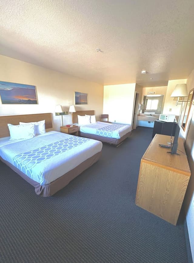 Standard Room, 2 Queen Beds, Non Smoking