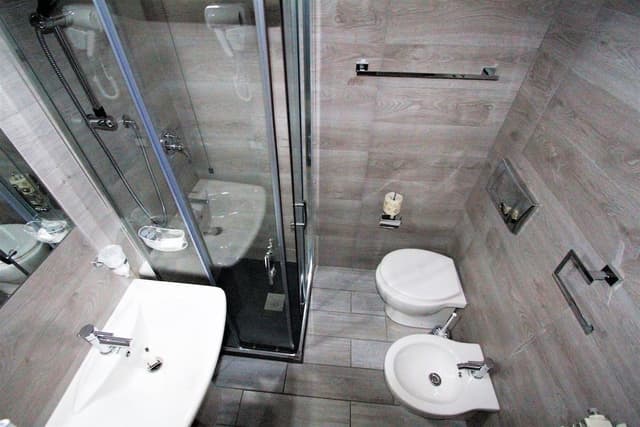 Economy Triple Room