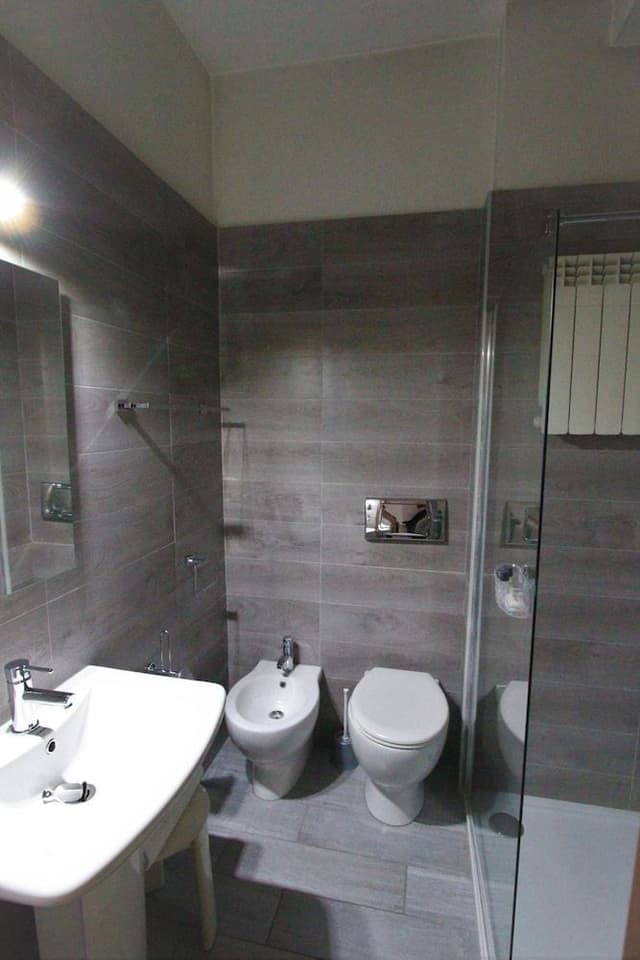 Economy Triple Room
